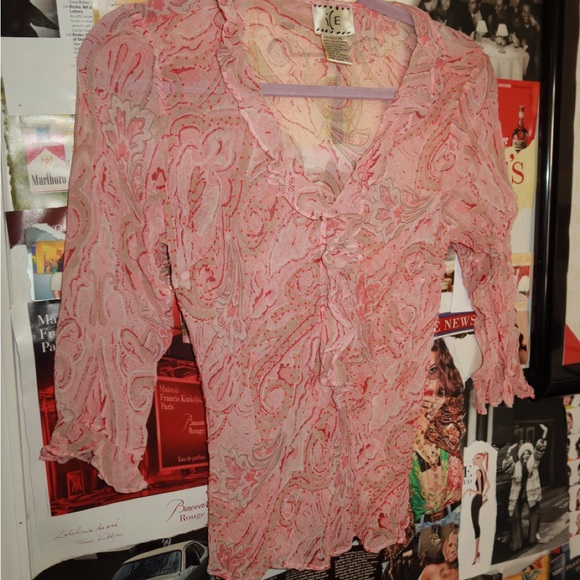 Pink Paisley beaded top - Picture 3 of 6